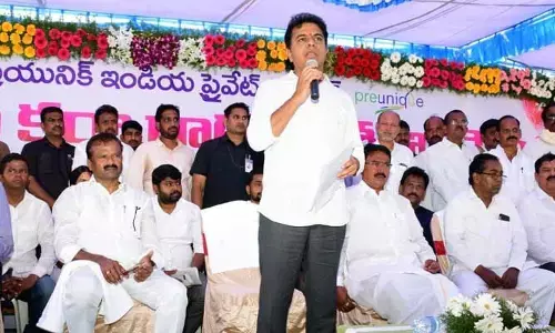 తెలంగాణ అంటే మోడీకి ఎందుకు అంత కక్ష.. మంత్రి కేటీఆర్
