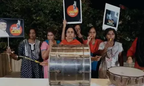 Hyd: చంద్రబాబు అరెస్ట్‌ను నిరసిస్తూ మోత మోగించిన నారా భువనేశ్వరి (వీడియో)