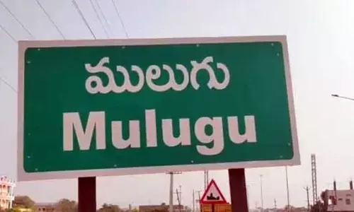 కన్నతండ్రిని చెట్టుకు కట్టేసి కొట్టిన కుటుంబ సభ్యులు.. కారణమిదే!