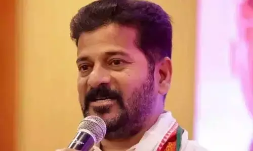 నిరుద్యోగులకు రేవంత్ రెడ్డి కీలక హామీ