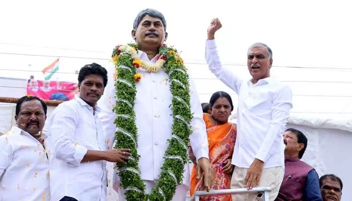 పేదల బాగు కోసం నిరంతరం తపించే వ్యక్తి లింగన్న: మంత్రి హరీష్ రావు పేదల బాగు కోసం నిరంతరం తపించే వ్యక్తి లింగన్న: మంత్రి హరీష్ రావు