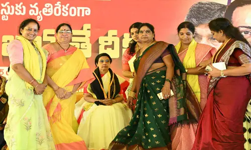 TDP లో జోష్: సత్యమేవ జయతే దీక్షలకు వెల్లువెత్తిన జనం