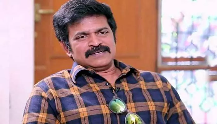 Brahmaji : స్టార్ డైరెక్టర్ పేరుతో మోసం.. నటుడు బ్రహ్మాజీ ట్వీట్ వైరల్ Brahmaji : స్టార్ డైరెక్టర్ పేరుతో మోసం.. నటుడు బ్రహ్మాజీ ట్వీట్ వైరల్