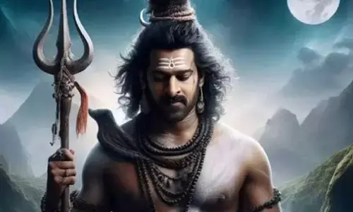 ‘కన్నప్ప’ కోసం శివుడిలా ప్రభాస్.. సోషల్ మీడియాను షేక్ చేస్తున్న పిక్స్