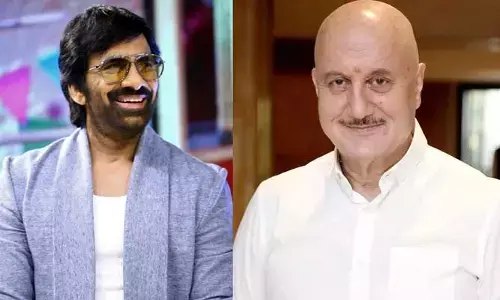 Anupam Kher : రవితేజకి క్షమాపణలు చెప్పిన నటుడు అనుపమ్ ఖేర్..