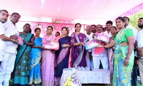 సీఎం కేసీఆర్‌తోనే రాష్ట్ర అభివృద్ధి సాధ్యం : సబితా ఇంద్రారెడ్డి