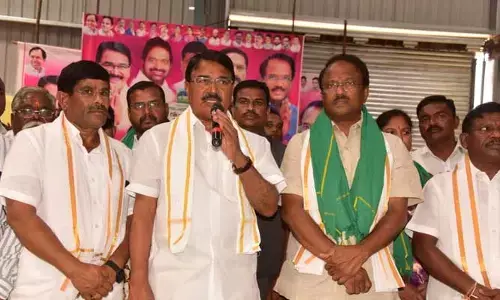 హంగులేదు టింగు లేదు రాష్ట్రంలో వచ్చేది బీఆర్ఎస్ ప్రభుత్వమే – మంత్రి నిరంజన్ రెడ్డి