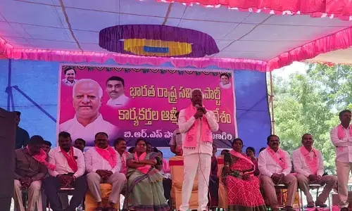 ఆరు గ్యారెంటీలంటున్న కాంగ్రెస్ పార్టీ కే గ్యారెంటీ లేదు – కడియం శ్రీహరి
