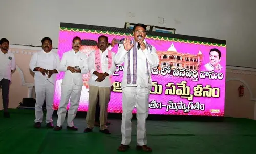 అభివృద్ధి చేసే ప్రభుత్వంకు అండగా నిలవాలి - మంత్రి నిరంజన్ రెడ్డి