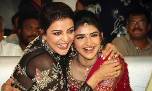 బతుకమ్మ ఆడిన కాజల్, శ్రీలీల.. వైరలవుతోన్న వీడియో!