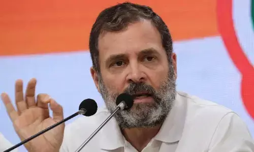 ఎన్నికల వేళ కాంగ్రెస్ పార్టీ సంచలన నిర్ణయం