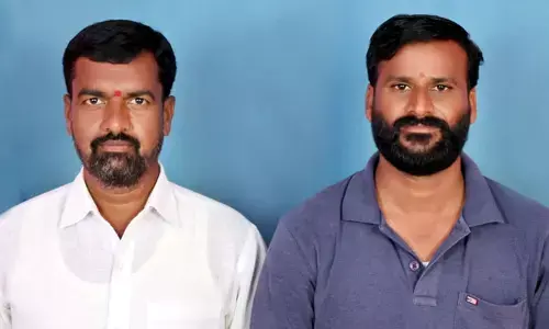 బీఆర్ఎస్ పార్టీకి బిగ్ షాక్.. ఏడుపాయల మాజీ డైరెక్టర్లు రాజీనామా!