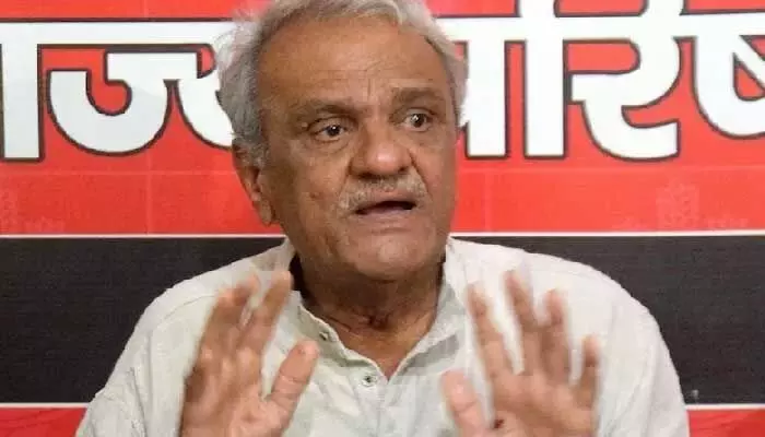ఆ అగ్రిమెంట్ కుదిరాకే కేసీఆర్తో మోడీ ఫ్రెండ్లీ రిలేషన్ ఆ అగ్రిమెంట్ కుదిరాకే కేసీఆర్తో మోడీ ఫ్రెండ్లీ రిలేషన్