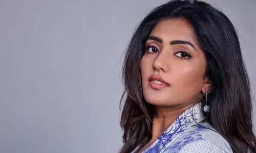Eesha Rebba looks cute