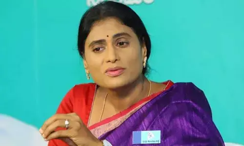 YS షర్మిల సంచలన నిర్ణయం.. వ్యూహాత్మకమా?