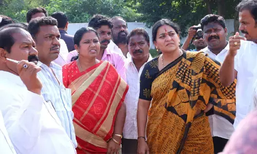 ఓటు అడిగే  హక్కు బీఆర్ఎస్ ప్రభుత్వానికే ఉంది