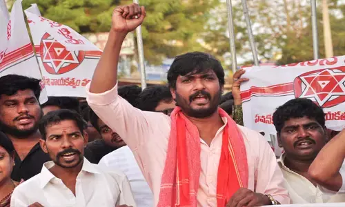నెల్లూరులో జనసేనకు బిగ్ షాక్: వైసీపీలోకి కీలక నేత