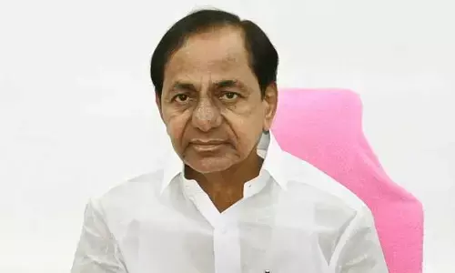 గులాబీ బాస్ ‘సెంటిమెంట్’