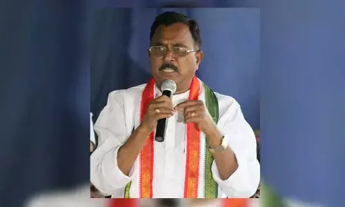 టీఎస్పీఎస్సీని ప్రక్షాళన చేయాల్సిందే