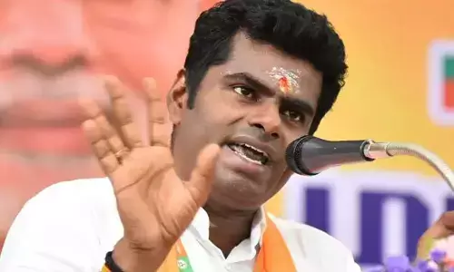కవిత ముందే కేసీఆర్‌పై తమిళనాడు బీజేపీ అధ్యక్షుడు తీవ్ర విమర్శలు