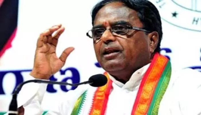 45 ఏళ్లుగా కాంగ్రెస్లో అవమానాలకు గురయ్యా: మాజీ మంత్రి పొన్నాల లక్ష్మయ్య 45 ఏళ్లుగా కాంగ్రెస్లో అవమానాలకు గురయ్యా: మాజీ మంత్రి పొన్నాల లక్ష్మయ్య