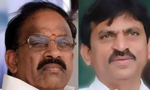 వీడని సస్పెన్స్..! తుమ్మల, పొంగులేటి వర్గీయుల్లో టెన్షన్