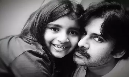 రేణుదేశాయ్‌పై పవన్ కల్యాణ్ కూతురు సంచలన కామెంట్స్..!