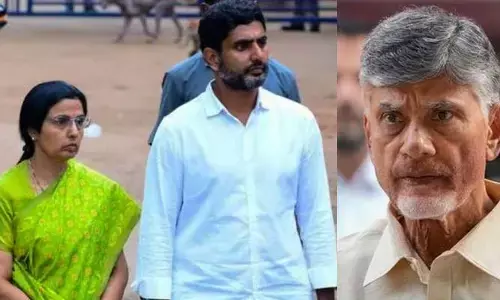 Chandrababu Naidu : చంద్రబాబుతో నారా లోకేశ్ ములాఖత్.. ఆరోగ్యంపై ఆరా
