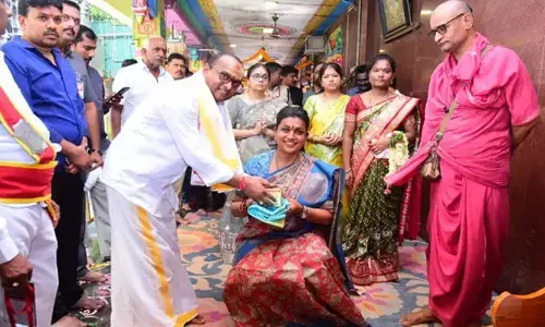 మళ్లీ వైసీపీ అధికారంలోకి రావాలని అమ్మవారిని వేడుకున్నా: మంత్రి ఆర్‌కే రోజా