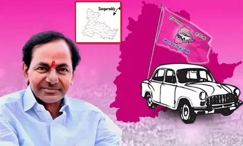 పెండింగ్‌లో జహీరాబాద్, సంగారెడ్డి సీట్లు.. ఆ ఇద్దరిలో ఎవరికి బీ ఫామ్?
