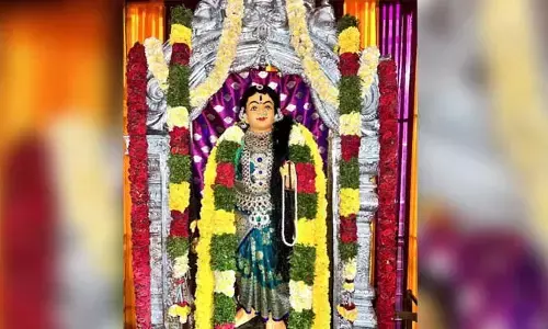 రెండవ రోజు బ్రహ్మచారినిగా బాసర అమ్మవారు