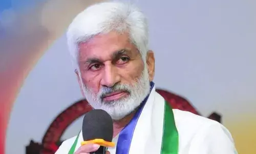 వైసీపీ ఎంపీ విజయసాయిరెడ్డికి ఊహించని షాక్.. ఈడీ నోటీసులు జారీ?