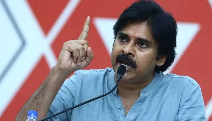 తెలంగాణ అసెంబ్లీ ఎన్నికల్లో పోటీ.. జనసేన కీలక నిర్ణయం తెలంగాణ అసెంబ్లీ ఎన్నికల్లో పోటీ.. జనసేన కీలక నిర్ణయం
