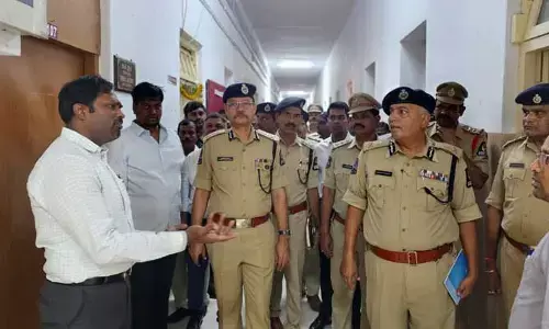 త్వరగా ఏర్పాట్లు పూర్తి చేయండి.. రోనాల్డ్ రాస్