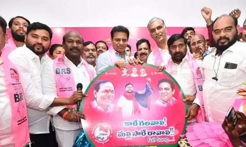 ప్రభుత్వ ప్రగతిపై సీడీల ఆవిష్కరణ