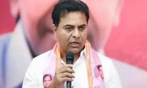 ఇండియా టుడే-సీ ఓటర్ సర్వేపై స్పందించిన మంత్రి కేటీఆర్.. ఊహించని రియాక్షన్
