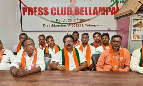 అన్న కోసమే వివేక్ కుట్ర