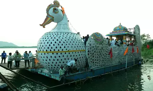 శ్రీ దుర్గామల్లేశ్వరస్వామివార్ల నదీవిహారం: నేడు కృష్ణానదిలో తెప్పోత్సవం