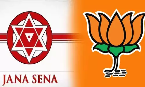 తెలంగాణలో ఫస్ట్ టైమ్ ఎన్నికల బరిలోకి జనసేన.. బీజేపీతో కలిసి పోటీ
