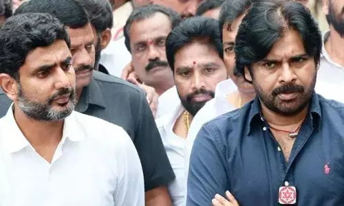 Rajahmundry: సీఎం జగన్‌కు పవన్ కల్యాణ్ చురకలు.. వ్యతిరేకం కాదంటూనే వార్నింగ్