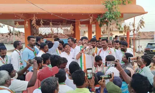 బీఆర్‌ఎస్ నేతల తియ్యటి మాటలు, ముచ్చట్లు నమ్మద్దు : మైనం పల్లి