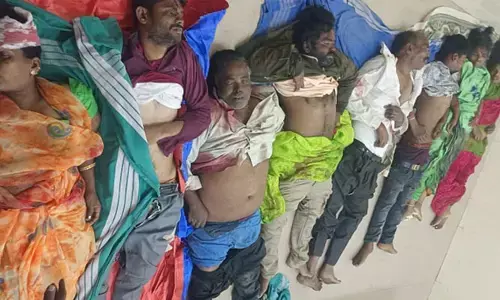 కర్ణాటకలో ఘోర రోడ్డు ప్రమాదం..13 మంది ఏపీ వాసుల మృతి: నారా లోకేశ్ విచారం