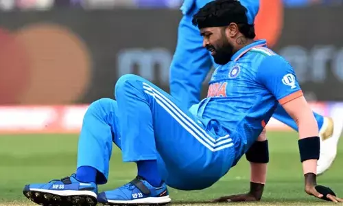 భారత్‌కు షాక్.. వరల్డ్ కప్ మొత్తానికి Hardik Pandya దూరం..!