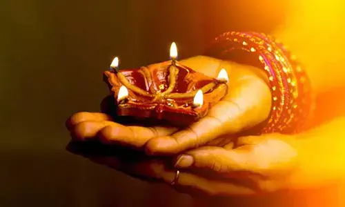 ఏపీలో దీపావళి సెలవు ఎప్పుడో తెలుసా?