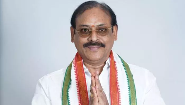 సూట్ కేసుల మనిషిని కాదు.. ప్రజల మనిషిని: కాంగ్రెస్ నేత బండి రమేష్ సూట్ కేసుల మనిషిని కాదు.. ప్రజల మనిషిని: కాంగ్రెస్ నేత బండి రమేష్