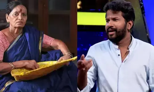బతికుండగానే నా ఫోటో వాళ్ల పక్కన పెట్టాడు .. హైపర్ ఆదిపై పావలా శ్యామల ఆగ్రహం