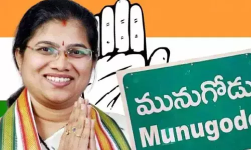 మునుగోడులో సస్పెన్స్.. పాల్వాయి స్రవంతి నిర్ణయంపై ఉత్కంఠ