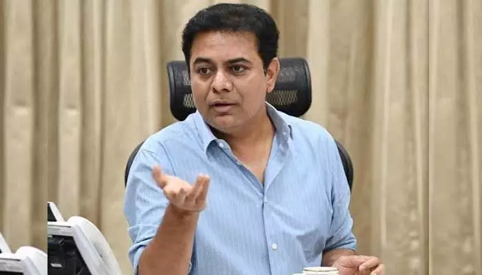కాంగ్రెస్కు ఓటేసి తప్పు చేశామని ఆల్రేడీ వాళ్లు బాధపడుతున్నారు: KTR కాంగ్రెస్కు ఓటేసి తప్పు చేశామని ఆల్రేడీ వాళ్లు బాధపడుతున్నారు: KTR