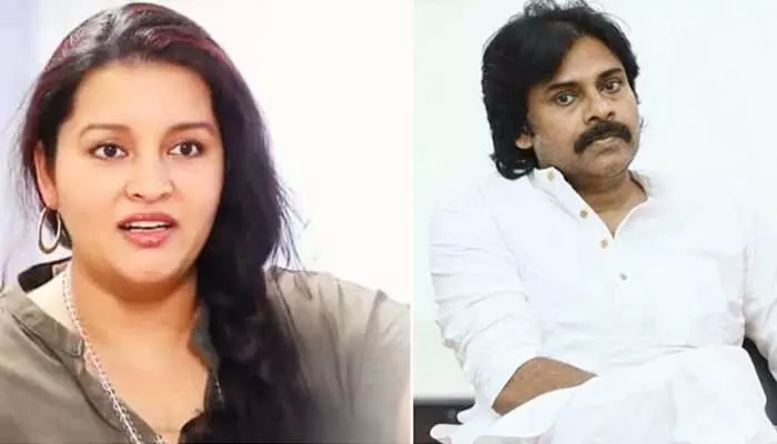 ఈ బడా దర్శకుడి సపోర్ట్ చూసుకుని అవసరానికో మాట మారుస్తున్న రేణు దేశాయ్! ఈ బడా దర్శకుడి సపోర్ట్ చూసుకుని అవసరానికో మాట మారుస్తున్న రేణు దేశాయ్!