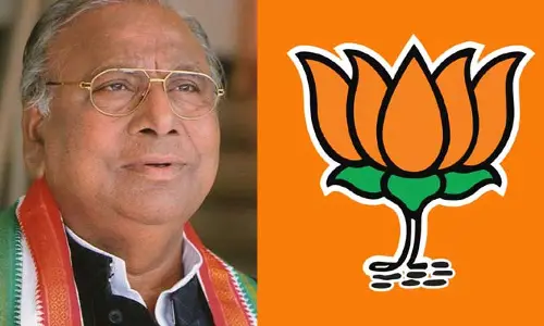 బీజేపీ బీసీ సీఎం ప్రకటన.. వాళ్ల నోట్లో మట్టికొట్టేందుకే.. : వీహెచ్